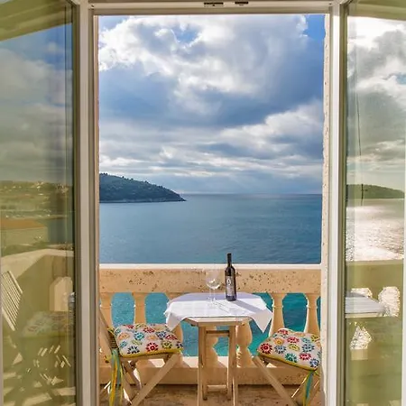 Luxury Seafront Banje Apartment Dubrovnik